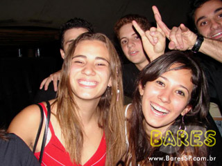 Inimigos da HP aquecem a noite no Santa Aldeia Inimigos da HP aquecem a noite no Santa Aldeia