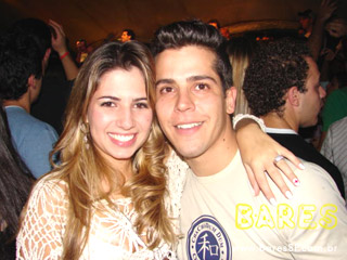 Inimigos da HP aquecem a noite no Santa Aldeia Inimigos da HP aquecem a noite no Santa Aldeia