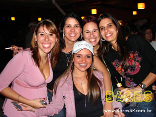 A animação rolou solta no Chilinguito bar A animação rolou solta no Chilinguito bar