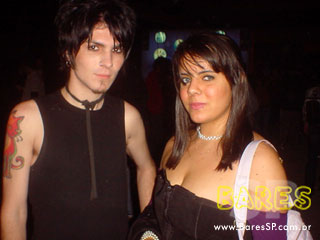 Campari Rock com DKT/MC5 na Fábrica da Lapa Campari Rock com DKT/MC5 na Fábrica da Lapa