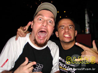 O Surto toca no Blen Blen Brasil O Surto toca no Blen Blen Brasil