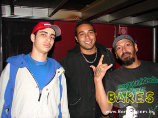 O Surto toca no Blen Blen Brasil O Surto toca no Blen Blen Brasil