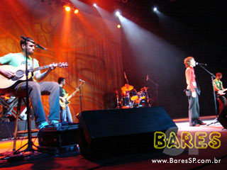 Marjorie Estiano solta a voz no Tom Brasil Marjorie Estiano solta a voz no Tom Brasil