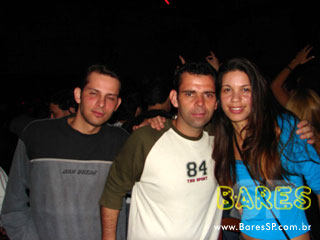 Juliano, Marcinho e Ricardinho comandaram os sons do Porto Alcobaça Juliano, Marcinho e Ricardinho comandaram os sons do Porto Alcobaça