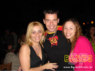 Juliano, Marcinho e Ricardinho comandaram os sons do Porto Alcobaça Juliano, Marcinho e Ricardinho comandaram os sons do Porto Alcobaça