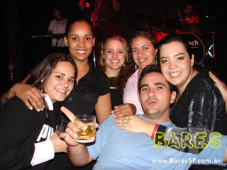 Juliano, Marcinho e Ricardinho comandaram os sons do Porto Alcobaça Juliano, Marcinho e Ricardinho comandaram os sons do Porto Alcobaça