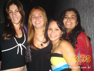 Fernanda Simionato no Bar Vitrine Fernanda Simionato no Bar Vitrine