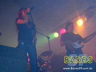 Fernanda Simionato no Bar Vitrine Fernanda Simionato no Bar Vitrine