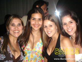 Fernanda Simionato no Bar Vitrine Fernanda Simionato no Bar Vitrine