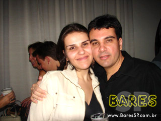 Raíssa Machado no Bar e Restaurante Vitrine Raíssa Machado no Bar e Restaurante Vitrine
