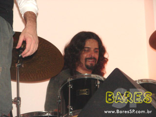 Raíssa Machado no Bar e Restaurante Vitrine Raíssa Machado no Bar e Restaurante Vitrine