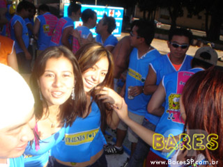 Festa no Trio - Vila Olimpia Festa no Trio - Vila Olimpia