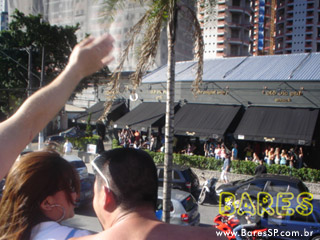 Festa no Trio - Vila Olimpia Festa no Trio - Vila Olimpia