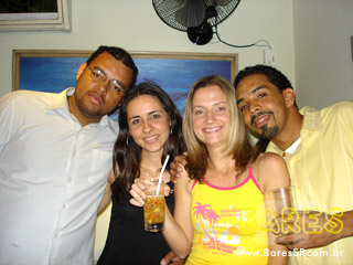 Grupo É D Samba lança cd no Villa Cabral Grupo É D Samba lança cd no Villa Cabral