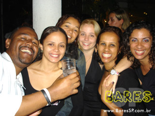 Grupo É D Samba lança cd no Villa Cabral Grupo É D Samba lança cd no Villa Cabral