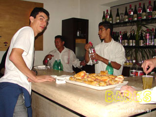 The Hall comemora 1 ano de baladas The Hall comemora 1 ano de baladas