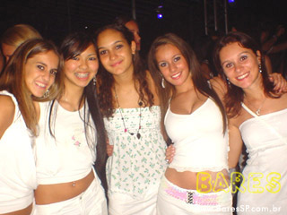 Festa do Branco no Espaço Ferrovia Festa do Branco no Espaço Ferrovia