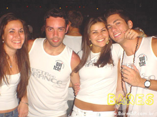 Festa do Branco no Espaço Ferrovia Festa do Branco no Espaço Ferrovia