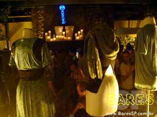 Lançamento da Coleção Santa Violeta – by Bacardi Lançamento da Coleção Santa Violeta – by Bacardi