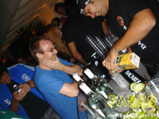 Lançamento da Coleção Santa Violeta – by Bacardi Lançamento da Coleção Santa Violeta – by Bacardi