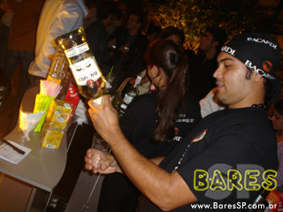 Lançamento da Coleção Santa Violeta – by Bacardi Lançamento da Coleção Santa Violeta – by Bacardi