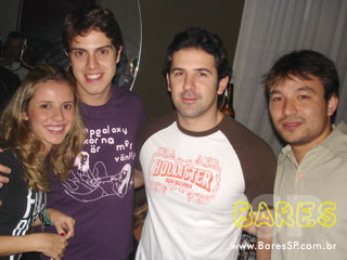 DJ Leandro Teles no Bar Vitrine DJ Leandro Teles no Bar Vitrine