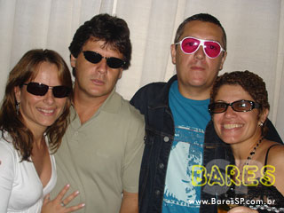 DJ Leandro Teles no Bar Vitrine DJ Leandro Teles no Bar Vitrine