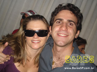 DJ Leandro Teles no Bar Vitrine DJ Leandro Teles no Bar Vitrine