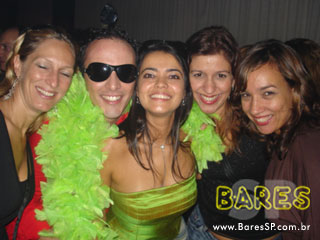 DJ Leandro Teles no Bar Vitrine DJ Leandro Teles no Bar Vitrine