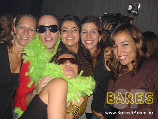 DJ Leandro Teles no Bar Vitrine DJ Leandro Teles no Bar Vitrine