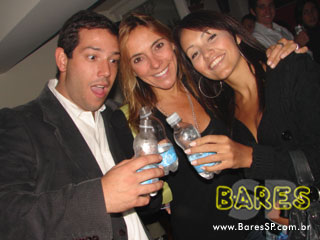 Lançamento da Carteira Jovem da STB na Pizza Hut Lançamento da Carteira Jovem da STB na Pizza Hut