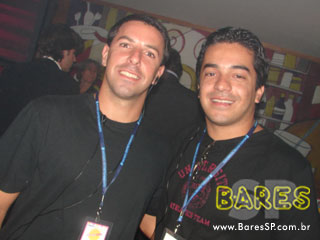 Lançamento da Carteira Jovem da STB na Pizza Hut Lançamento da Carteira Jovem da STB na Pizza Hut