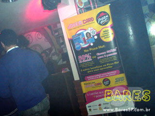 Lançamento da Carteira Jovem da STB na Pizza Hut Lançamento da Carteira Jovem da STB na Pizza Hut