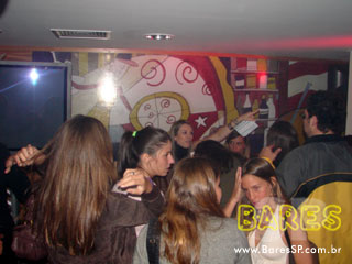 Lançamento da Carteira Jovem da STB na Pizza Hut Lançamento da Carteira Jovem da STB na Pizza Hut