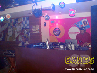 Lançamento da Carteira Jovem da STB na Pizza Hut Lançamento da Carteira Jovem da STB na Pizza Hut