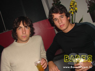 Lançamento da Carteira Jovem da STB na Pizza Hut Lançamento da Carteira Jovem da STB na Pizza Hut