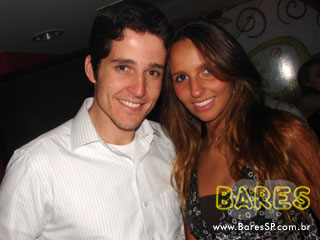 Lançamento da Carteira Jovem da STB na Pizza Hut Lançamento da Carteira Jovem da STB na Pizza Hut