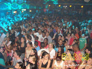Exaltasamba, Marquinhos e Carica e Grupo Pratisambá no Carioca Club Exaltasamba, Marquinhos e Carica e Grupo Pratisambá no Carioca Club