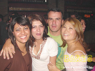 Sábado animado no Santa Faria Lounge Sábado animado no Santa Faria Lounge