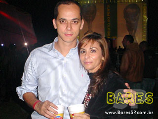 Lançamento da Vila da Copa Phillips com Zeca Pagodinho Lançamento da Vila da Copa Phillips com Zeca Pagodinho