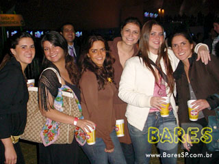 Lançamento da Vila da Copa Phillips com Zeca Pagodinho Lançamento da Vila da Copa Phillips com Zeca Pagodinho