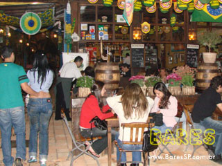 Noite de sábado no PiraGrill Noite de sábado no PiraGrill