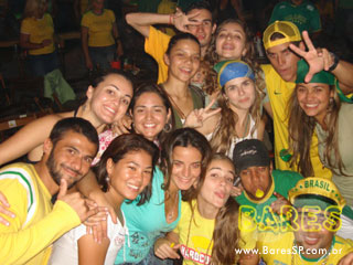 Brasil X Austrália no Bar Canto da Cidade Brasil X Austrália no Bar Canto da Cidade