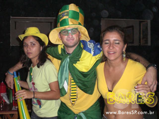 Brasil X Austrália no Bar Canto da Cidade Brasil X Austrália no Bar Canto da Cidade