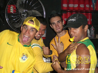 Brasil X Austrália no Bar Canto da Cidade Brasil X Austrália no Bar Canto da Cidade