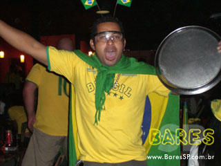 Brasil X Austrália no Bar Canto da Cidade Brasil X Austrália no Bar Canto da Cidade