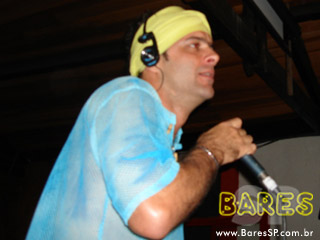 Samba, Tecno e Micareta no Red Bar Samba, Tecno e Micareta no Red Bar