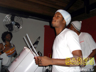 Samba, Tecno e Micareta no Red Bar Samba, Tecno e Micareta no Red Bar