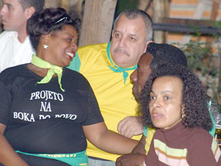 Torcida Amarula - Jogo Brasil x França no Chácara Santa Cecília Torcida Amarula - Jogo Brasil x França no Chácara Santa Cecília