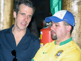 Torcida Amarula - Jogo Brasil x França no Chácara Santa Cecília Torcida Amarula - Jogo Brasil x França no Chácara Santa Cecília